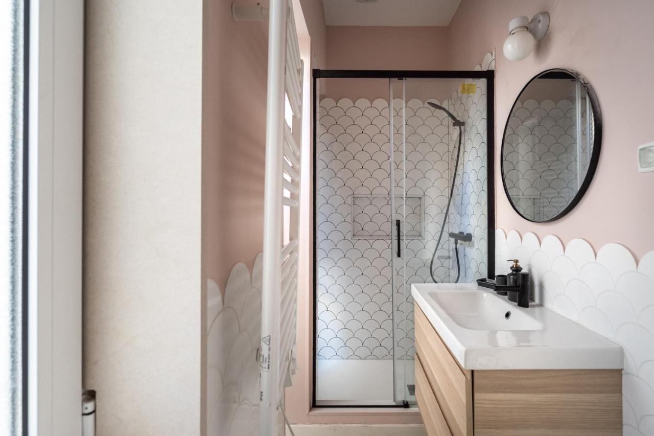 Apartment Akicity Saldanha White