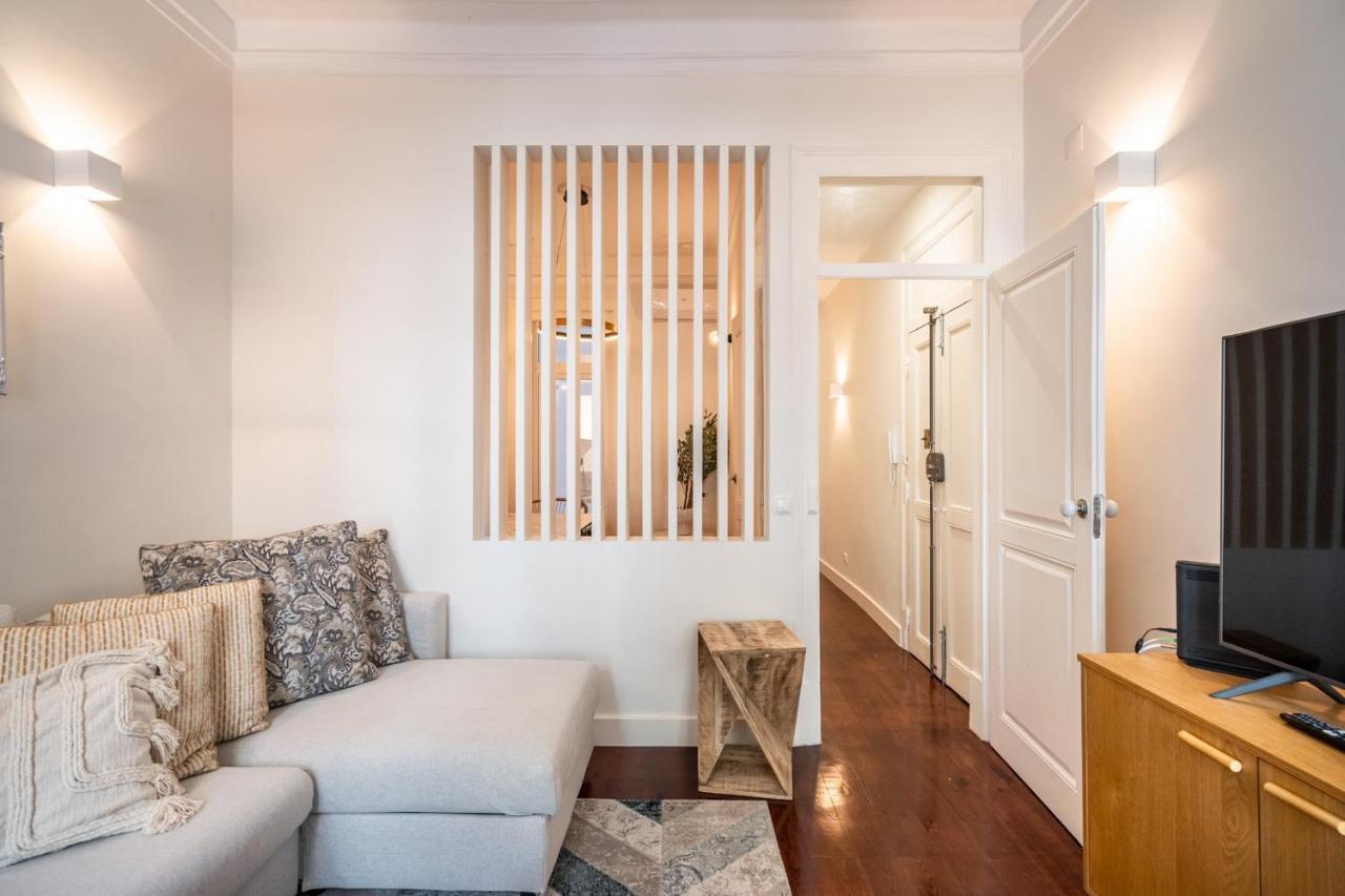 Apartment Akicity Saldanha White Lissabon